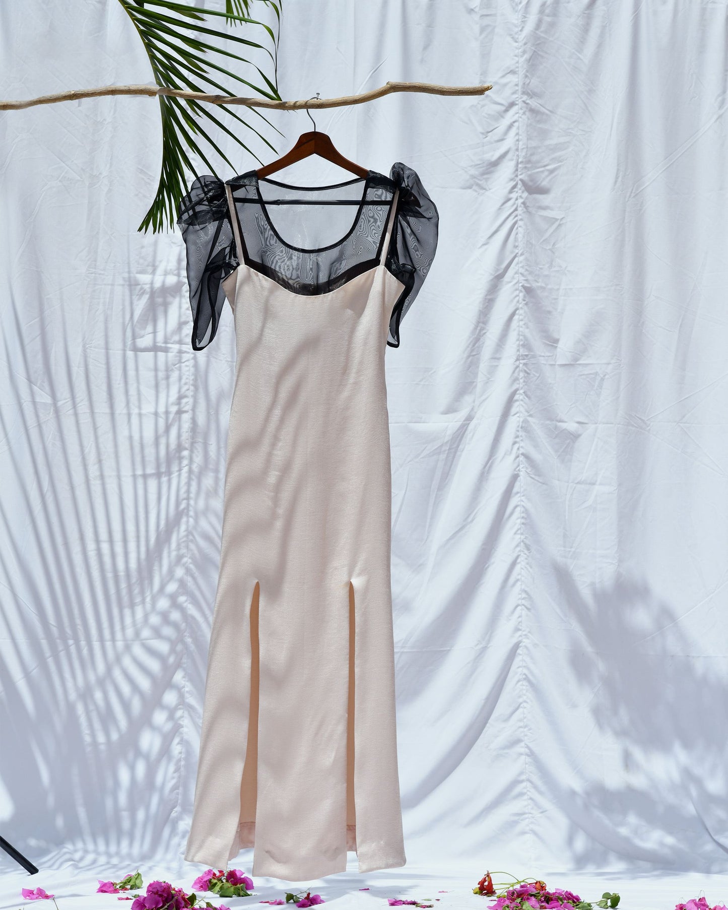 SUAVE SLIT DRESS