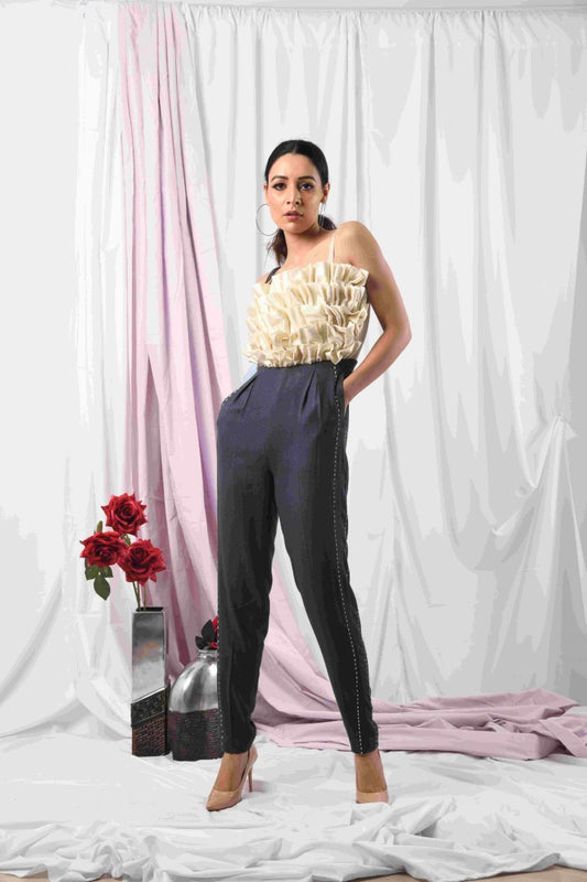 RULING RUFFLE JUMPSUIT