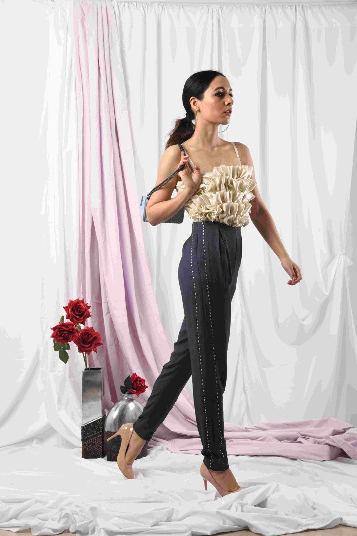 RULING RUFFLE JUMPSUIT