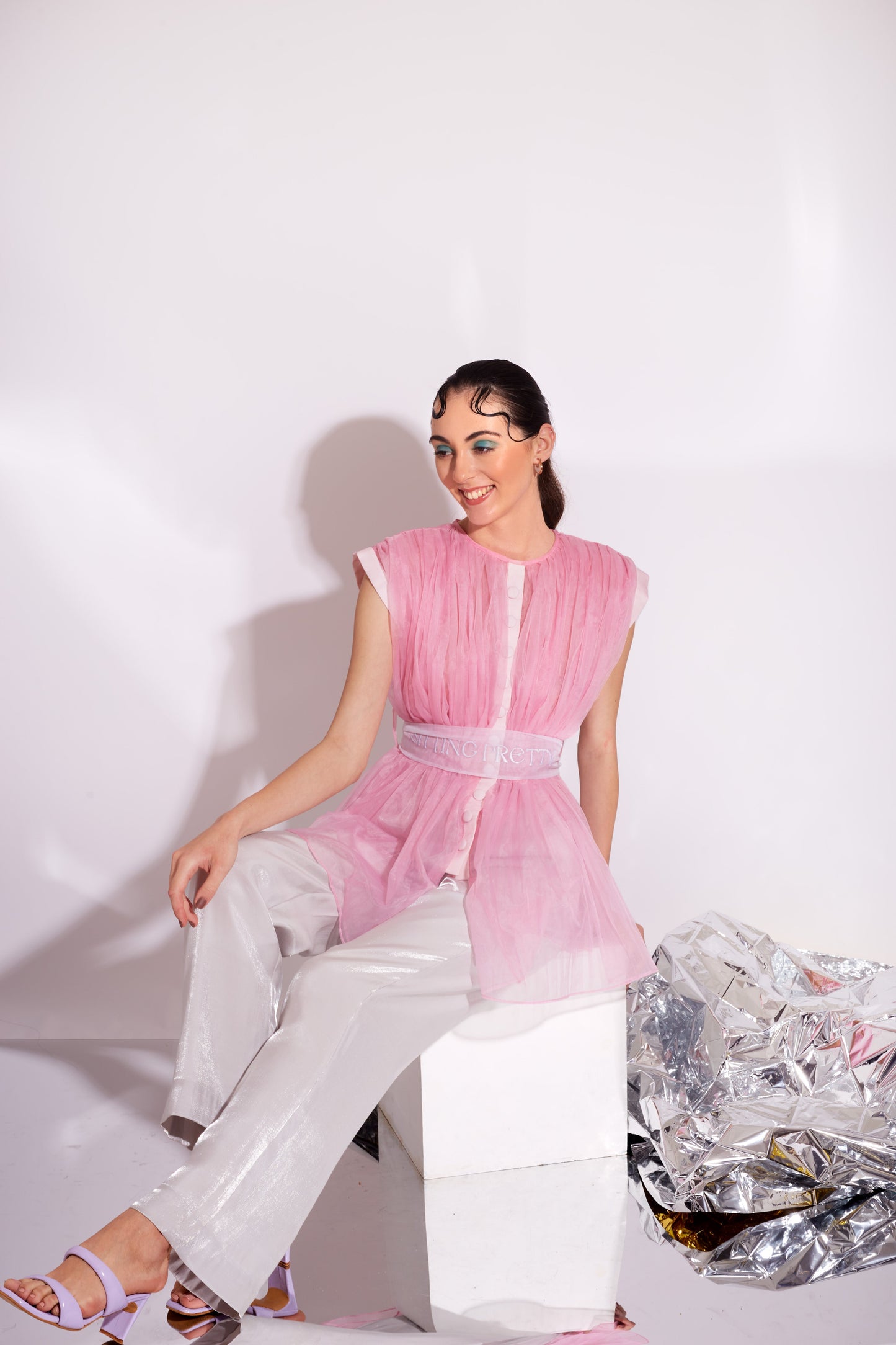 SITTING PRETTY - SHIRT