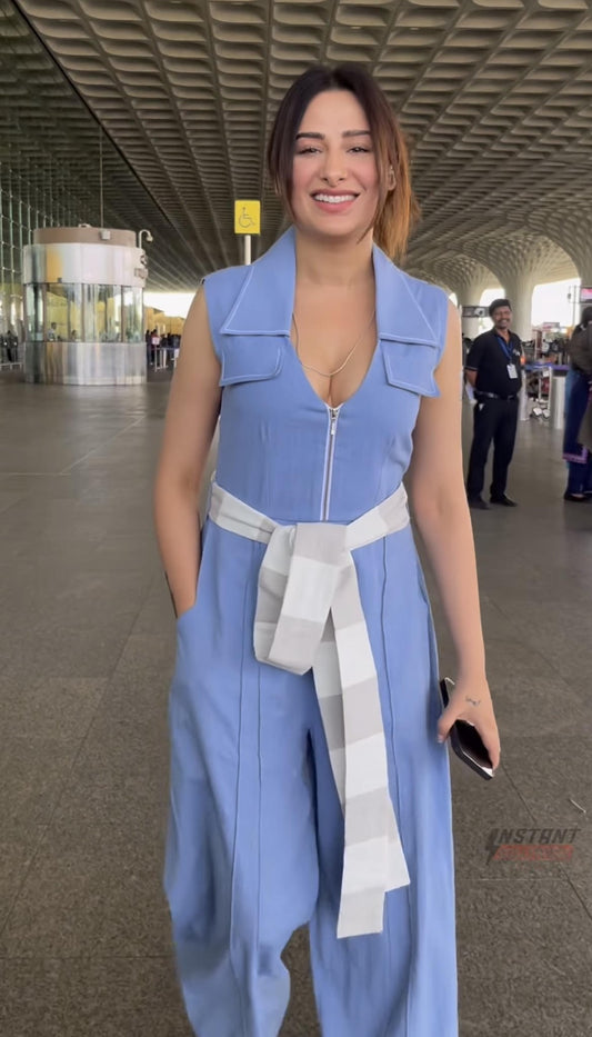 Mahira Sharma in SKYLINE